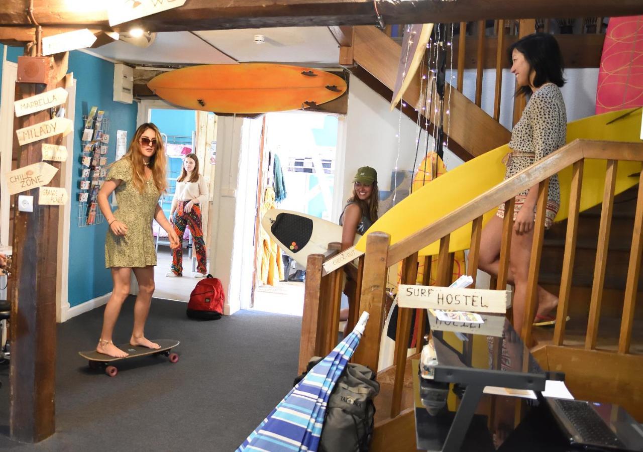 Surf Hostel Biarritz Bagian luar foto