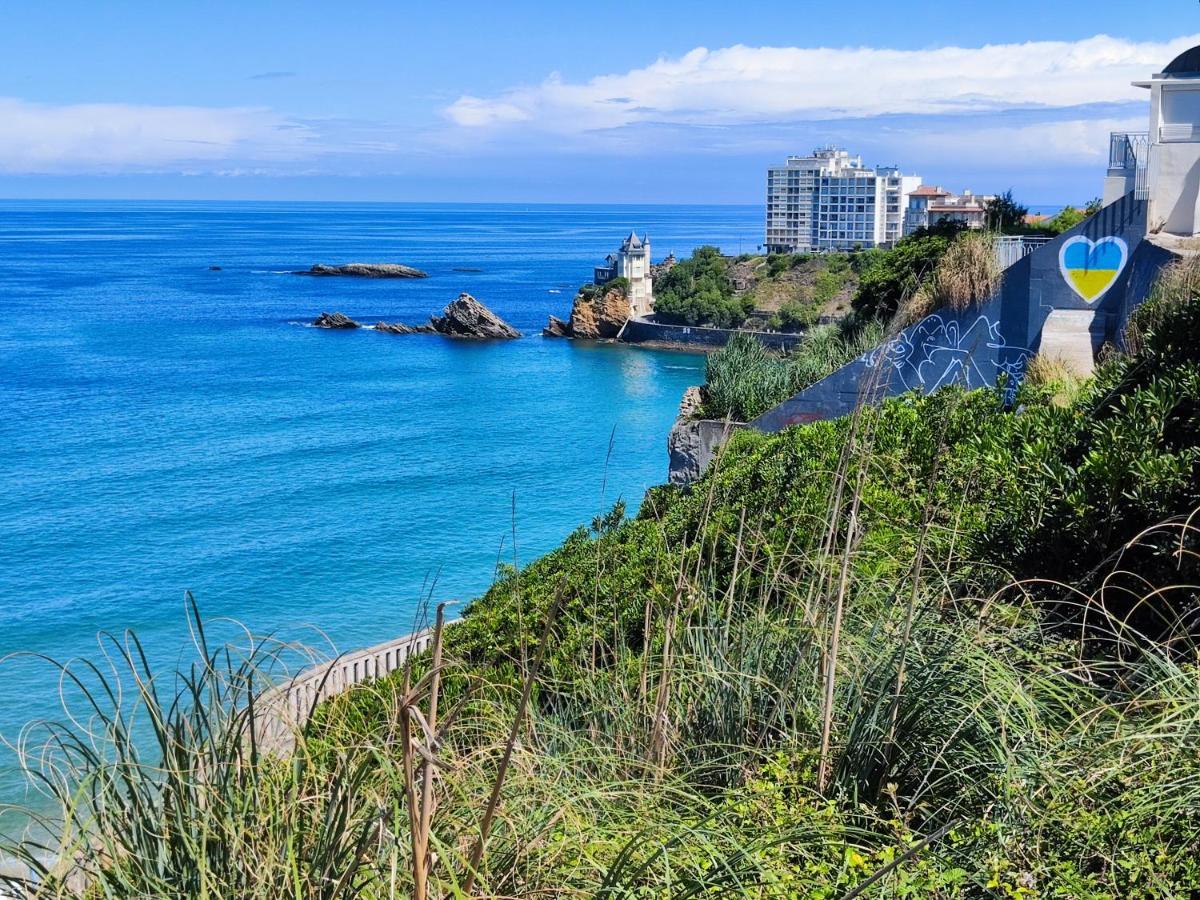 Surf Hostel Biarritz Bagian luar foto