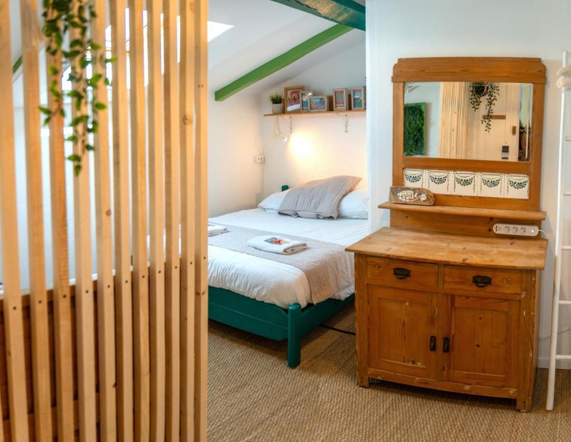 Surf Hostel Biarritz Bagian luar foto