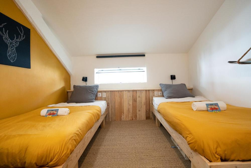 Surf Hostel Biarritz Bagian luar foto