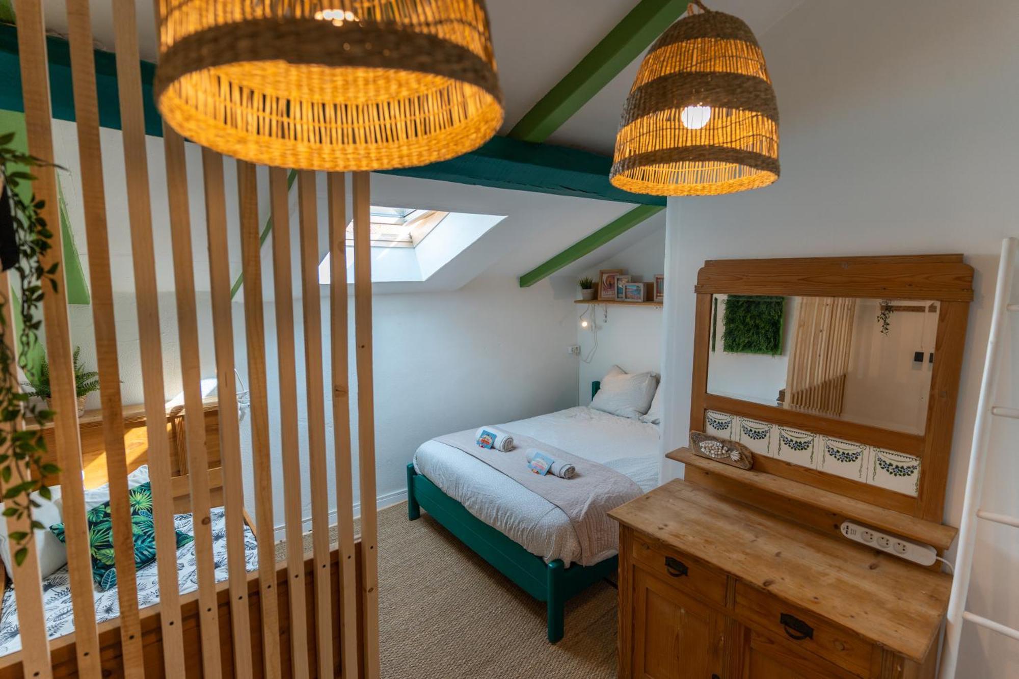 Surf Hostel Biarritz Bagian luar foto